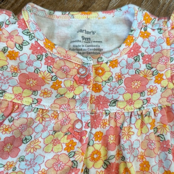 9m Carters Snap Pink and Floral Onesie Bundle - Picture 3 of 4